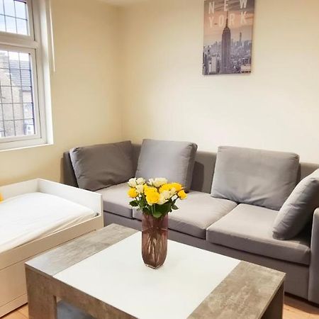 First Floor Flat 1 Northwood Apartment London Luaran gambar