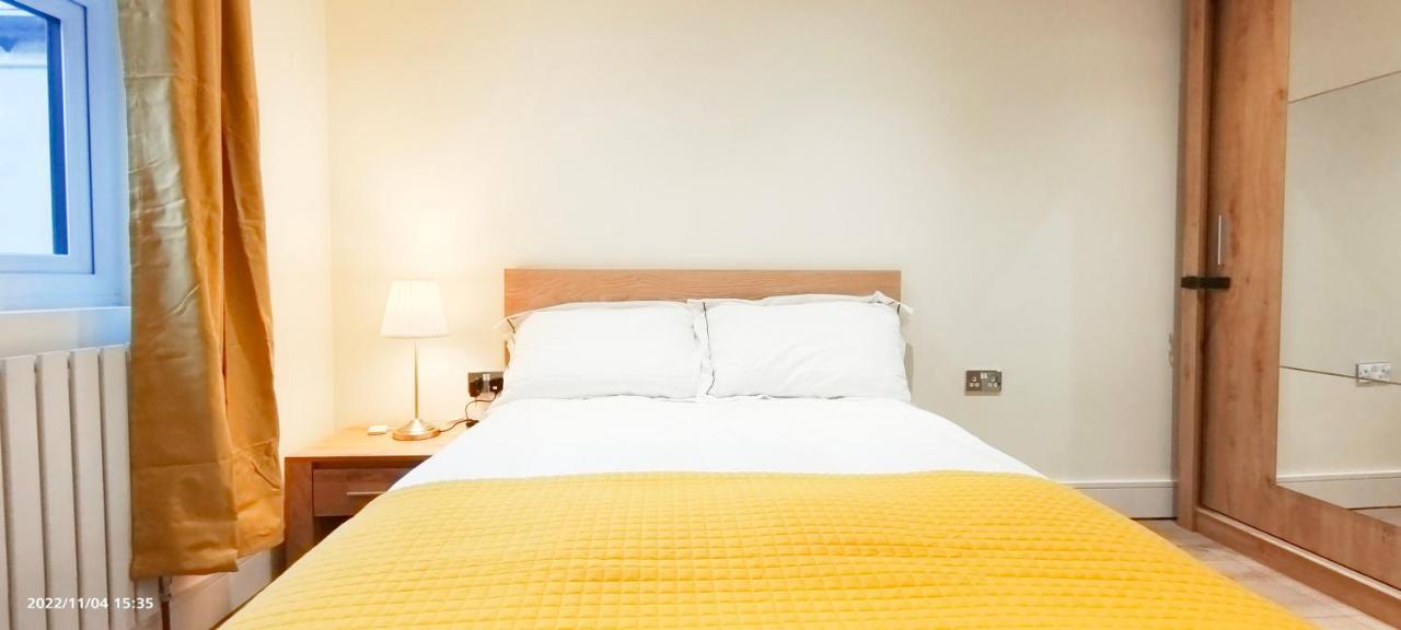 First Floor Flat 1 Northwood Apartment London Luaran gambar